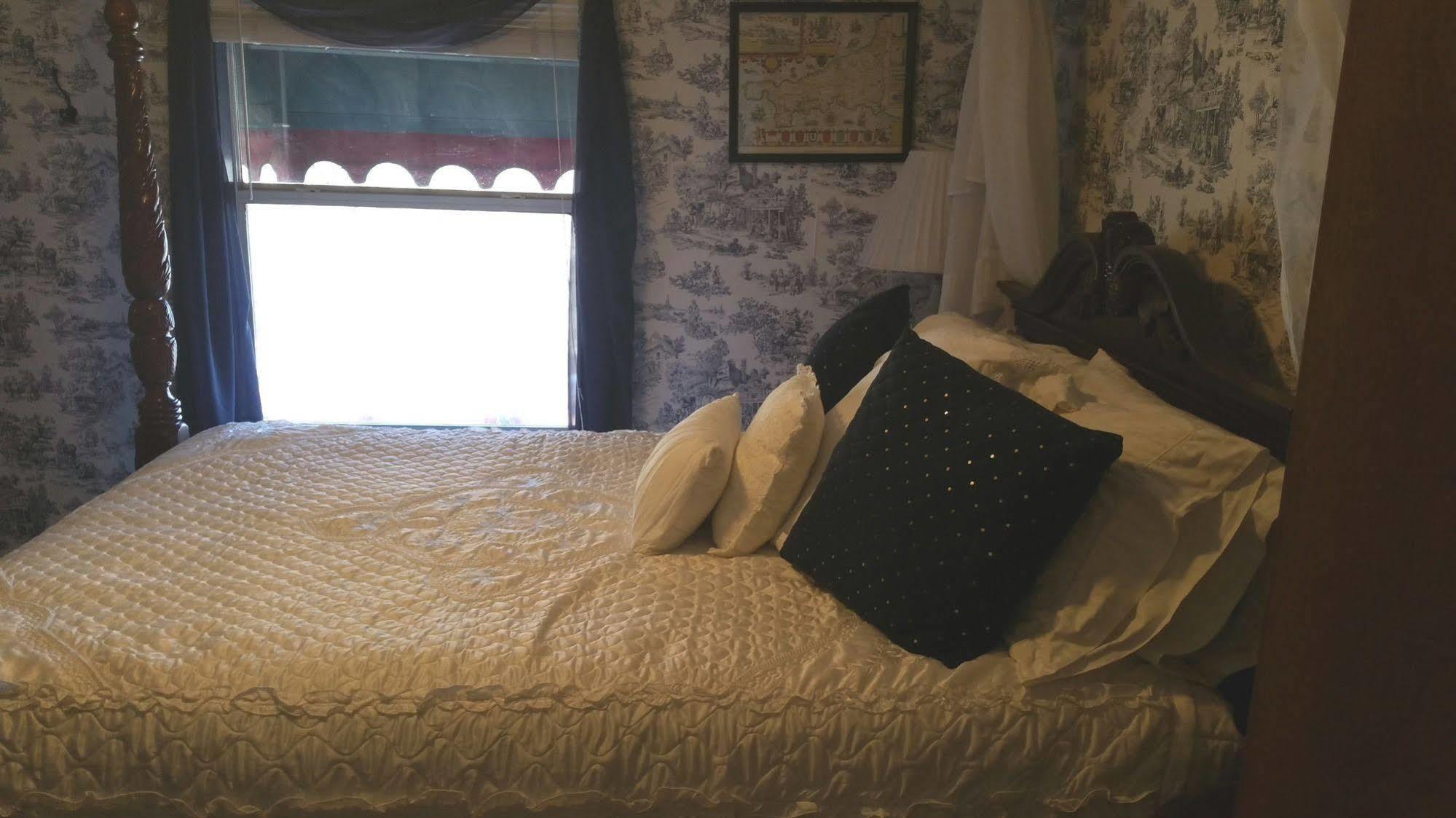 Bed and breakfast Woodstock Bed & Breakfast 3*